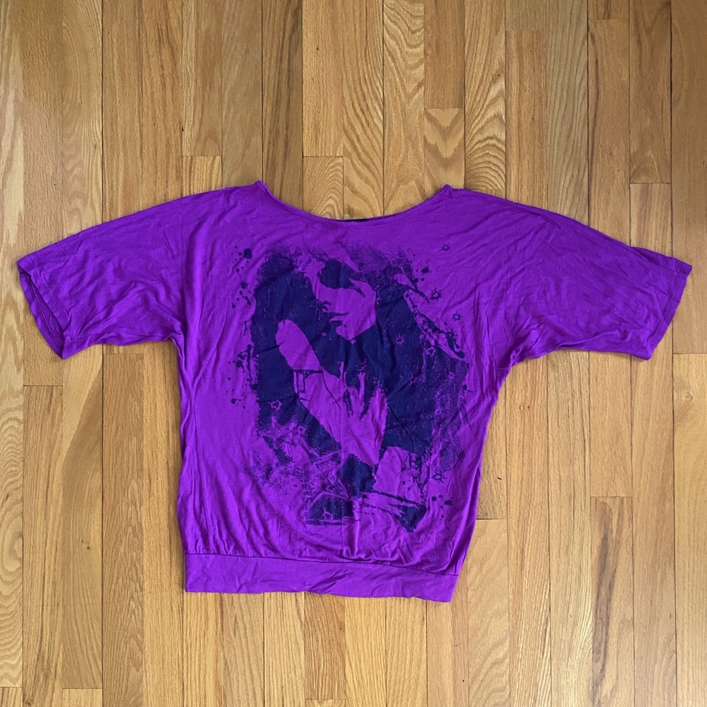 Batwing Graphic Top